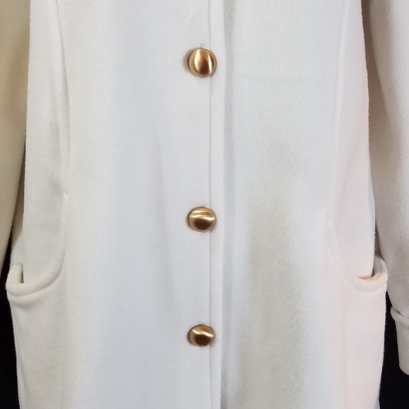 Blair Winter White / Ivory Fleece Jacket - Picture 5 of 7